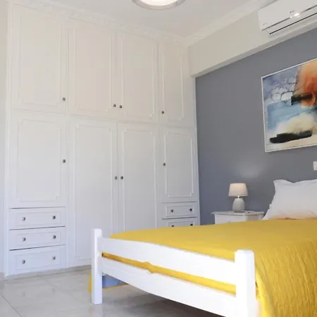 Deep Blue Apartment Chania (Crete)